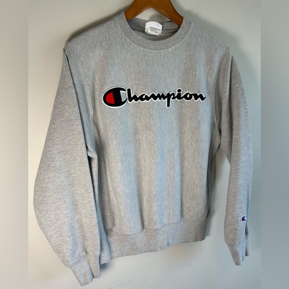 Champion Reverse Weave Mens Crew Neck Sweater Embroidered Spell-out Gray Size S - Picture 2 of 8